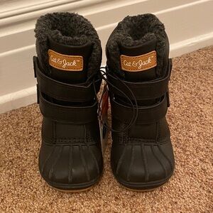 Winter boots